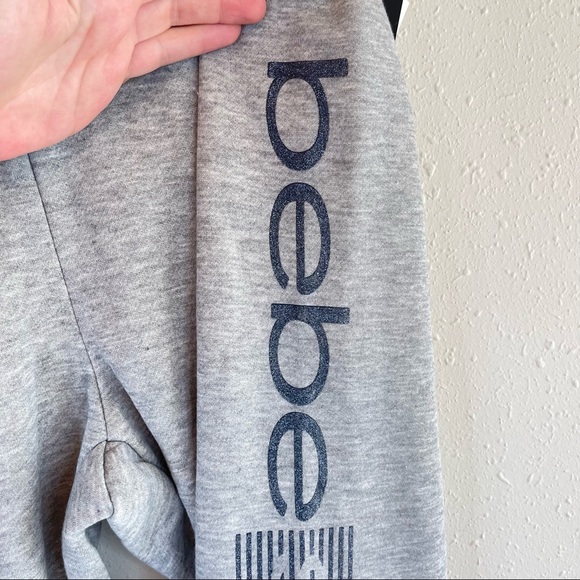 BEBE Sport Glitter Logo Stripe Heather Grey Joggers/Sz:L/NWT - Picture 4 of 12